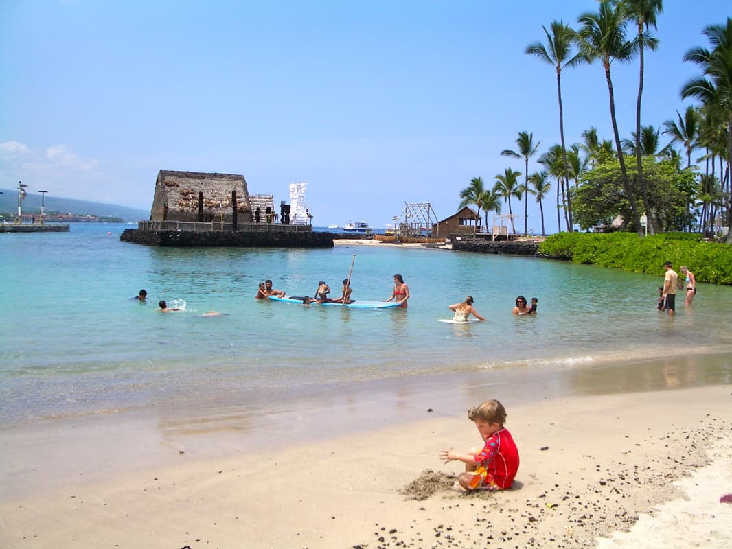 Kamakahonu Beach in Kailua Kona with Historic Ahu'ena Heiau